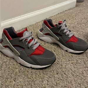Nike Grey & Red Huaraches